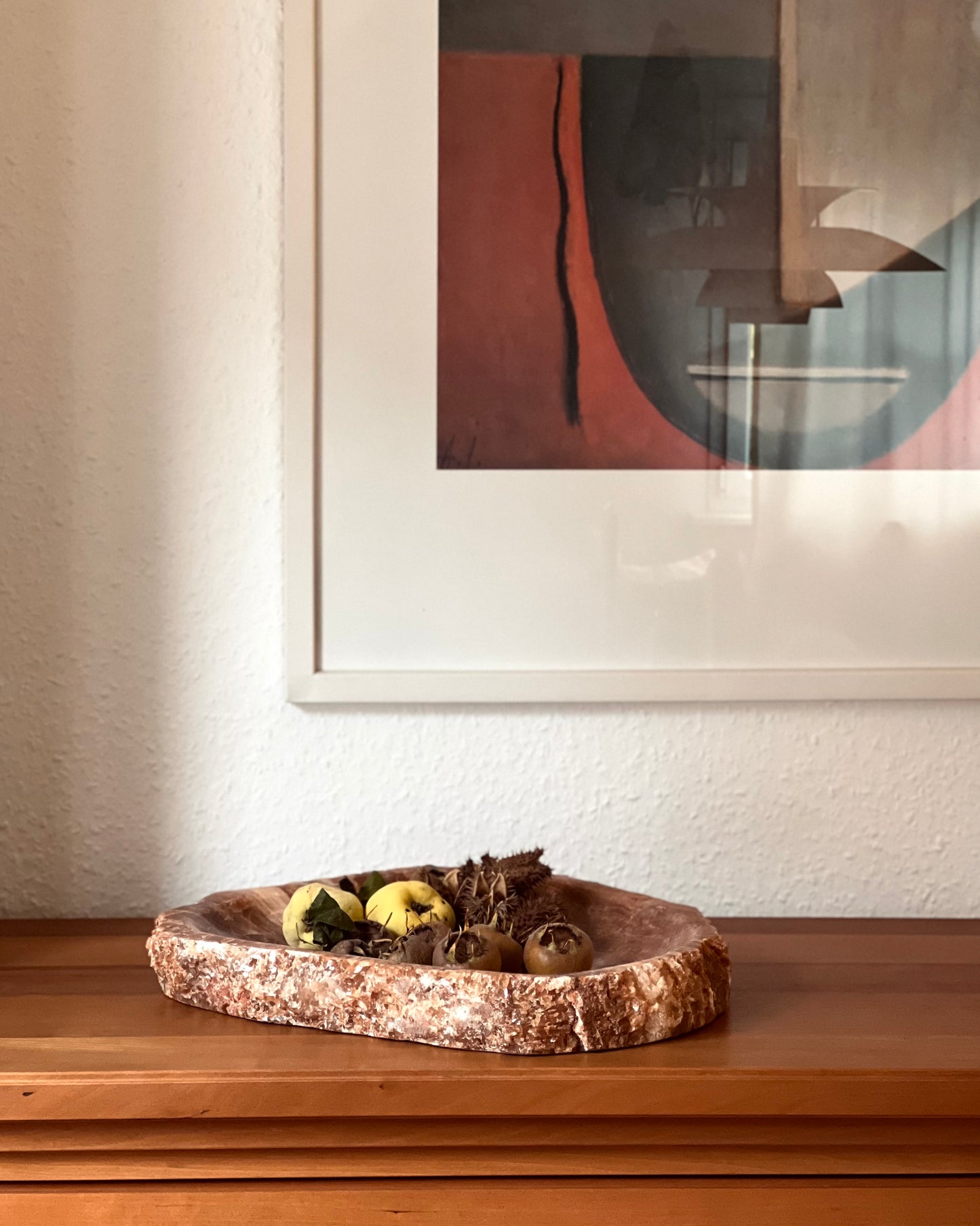 Große Calcit Schale Zorana Wohnzimmer mit Deko