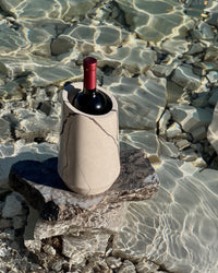 Weinkühler Vedran im Meer