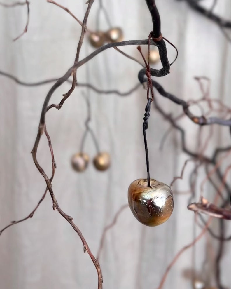 Video Goldene Keramikkirsche Iskra Einzel